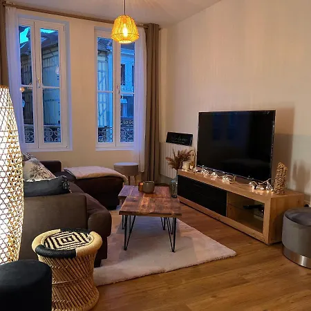 Apartamento La Boheme Troyes Exterior foto